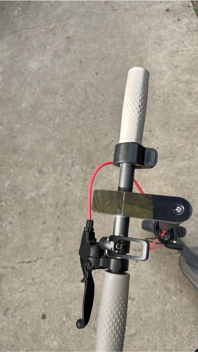 vand trotineta electrica xiaomi