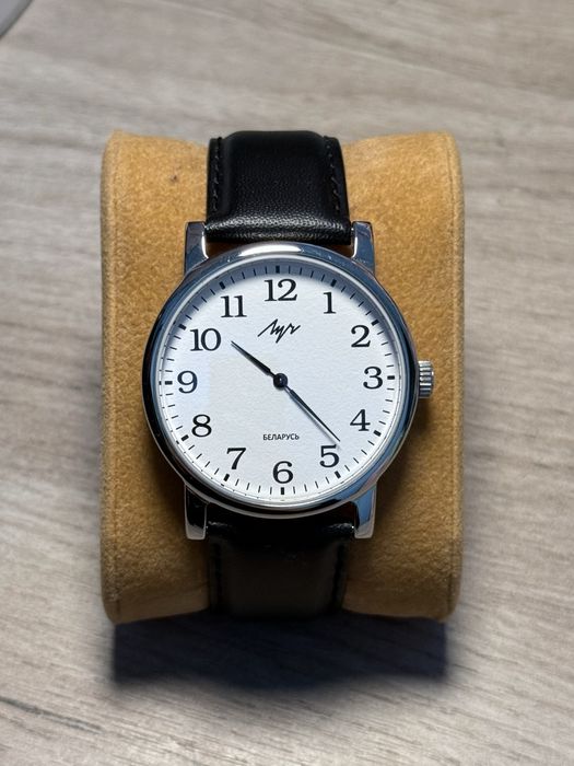 Продаются часы Луч