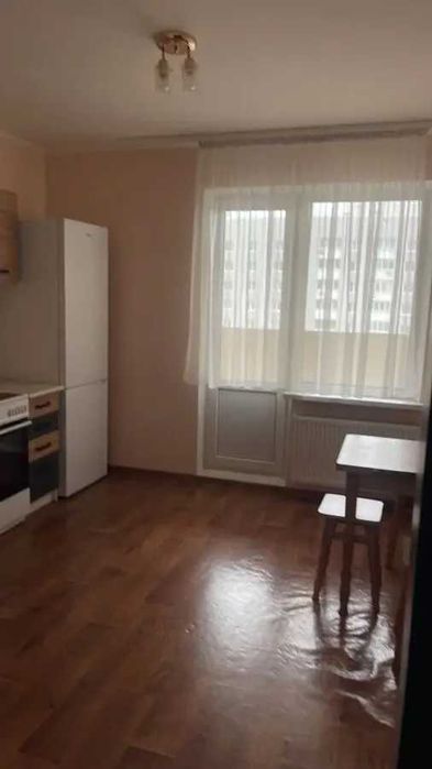 Дава се под наем Двустаен апартамент в София, Център - 55 кв.м за 392.7 € - Снимка #4