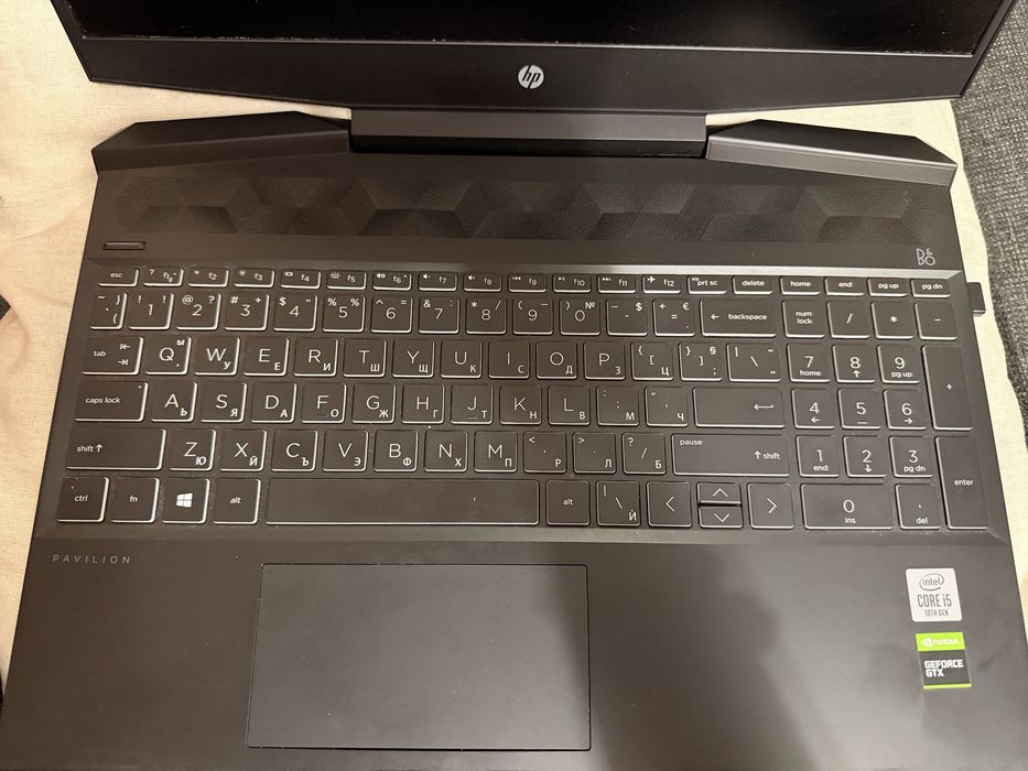 Лаптоп HP pavilion gaming