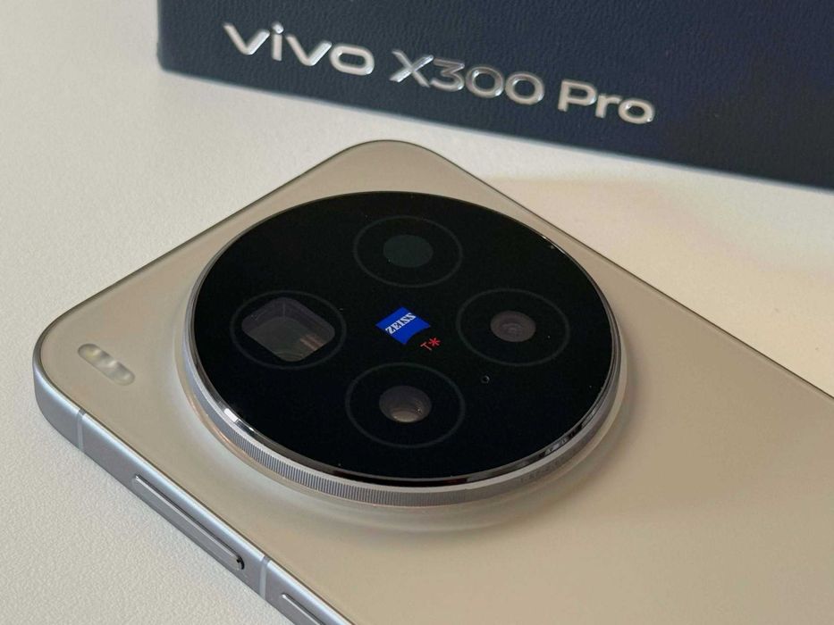 Бартер! НОВ! Vivo X300 Pro Dimensity 9500 / 6510mAh / Dune Brown