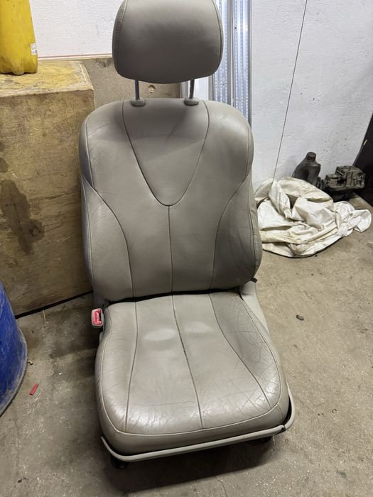 Сиденья от Камри 45