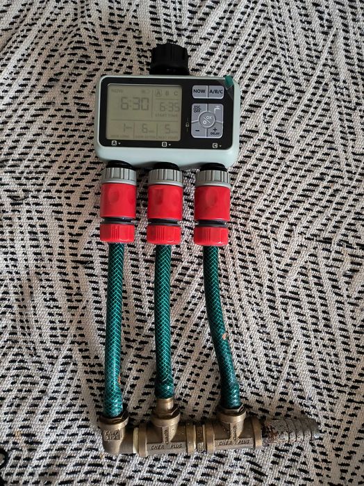 Programator irigații automat cu trei zone