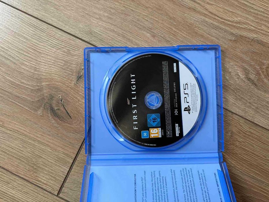 Игра за PS5 James Bond First Light 007