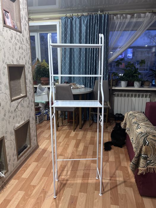 Продам полеу над унитазом!