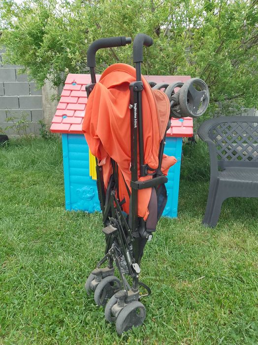 Количка лятна  много лека