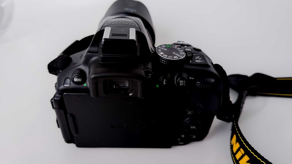 Продавам Nikon D5300