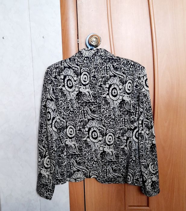 Продам пиджак, 50-размера