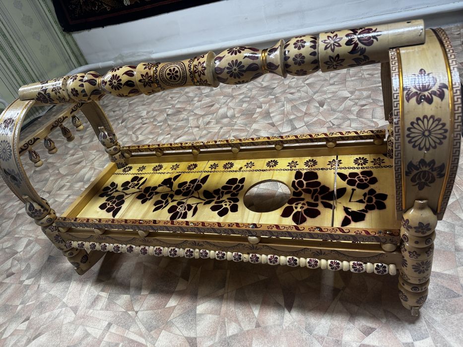 Продам Бесик Бесік сатамын