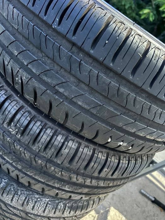 205 60 16 Kumho,Michelin