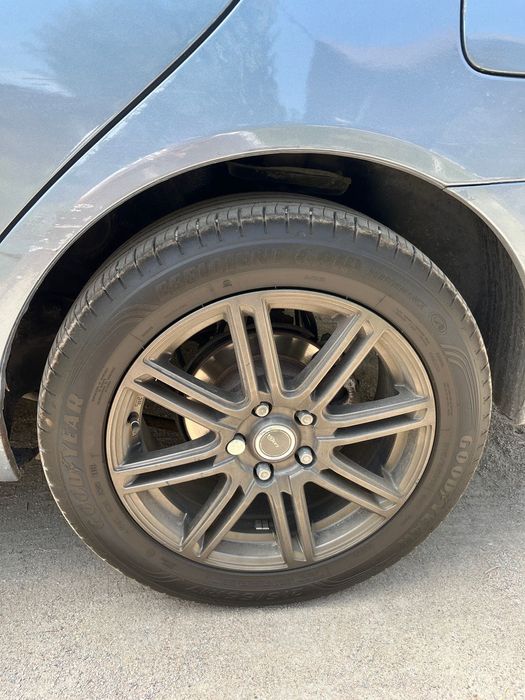 Шины авто Good Year 215/55/17