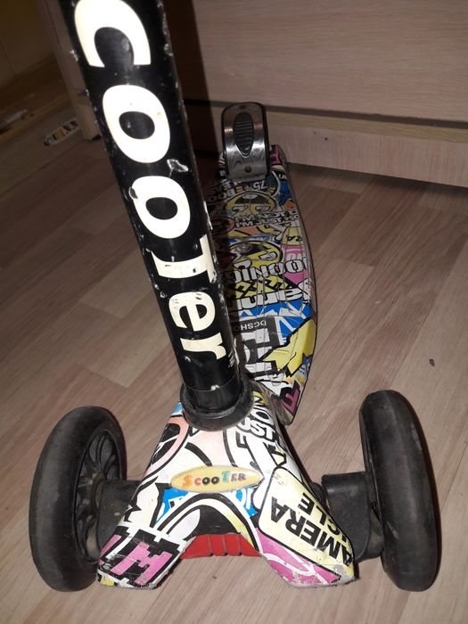 Самокат (для мальчиков и девочек до 8-10 лет)