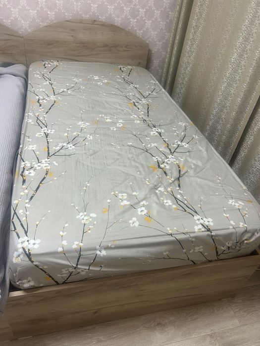Продам односпальную кровать