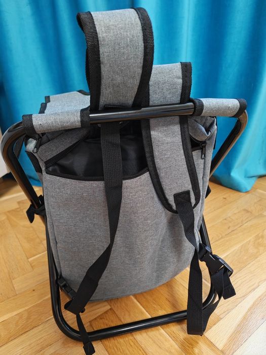 Scaun pliabil cu geanta termoizolanta
Caracteristici: Scaun pliabil, , design compact si usor de transportat