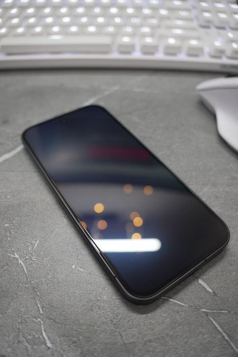 Продам Pixel 9A в идеальном состоянии