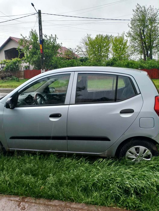 Hyundai i10 12 benzina an 2011 fără fiscal 1200 euro