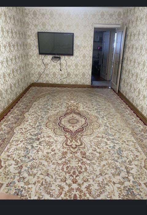 Жаксы патер  мкр самал район