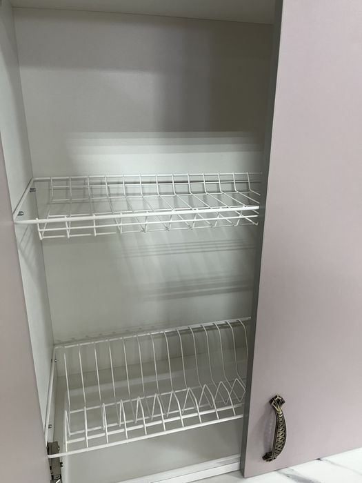 Кухонный гарнитур 1.8м