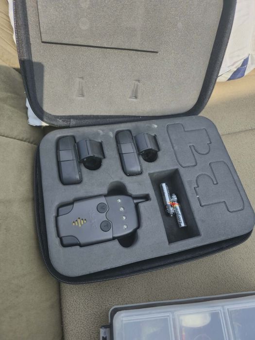 Комплект сигнализатори с централа за сом Black Cat Bite Alarm Set 2