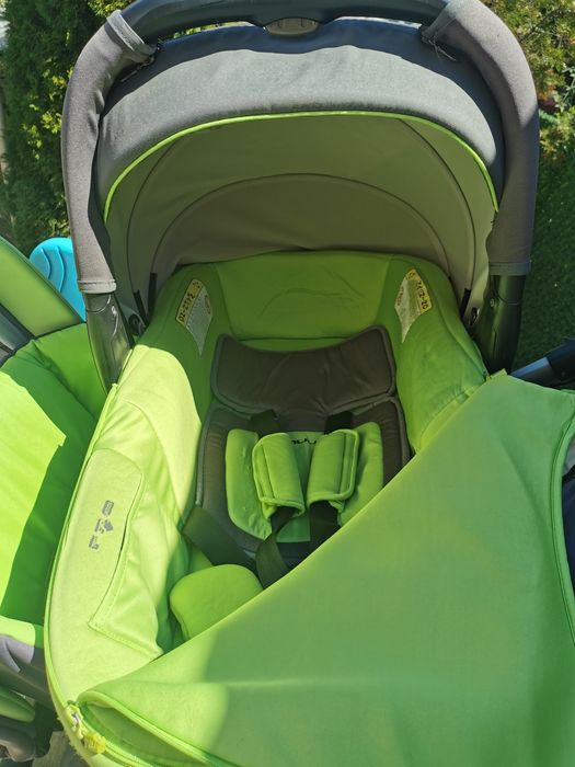 Детска количка JANE с два КОША, оригинален чадър JANE, постелка MOON