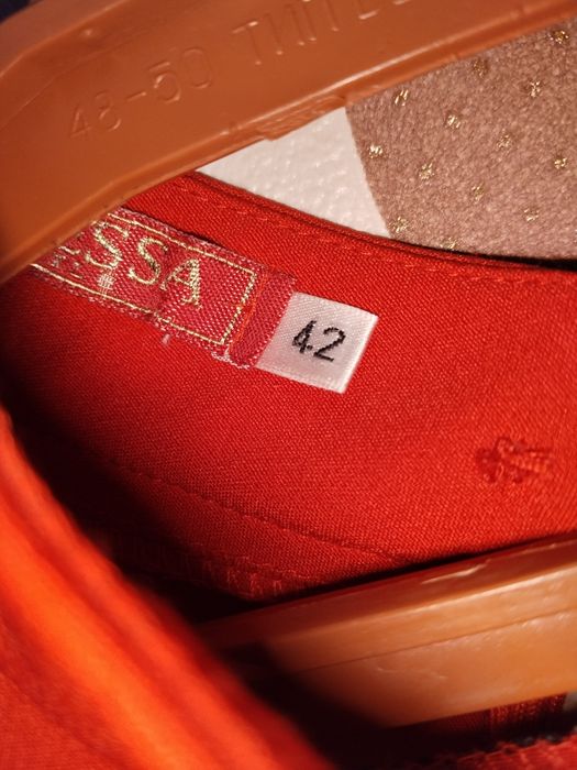 Продам платья недорого