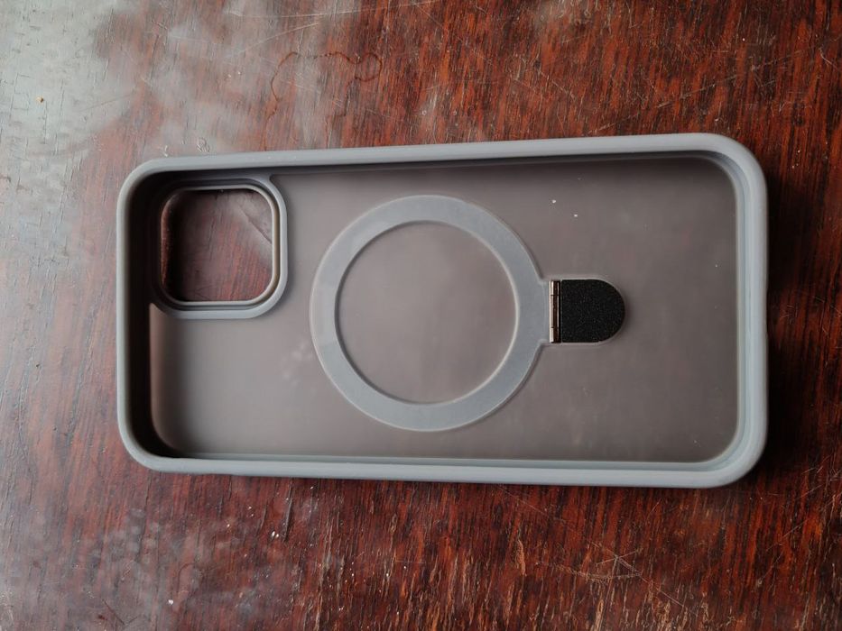 Чехол iPhone 11 pro новый