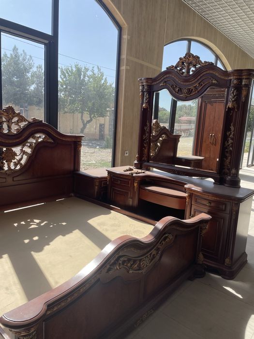 Spalniy ganitur kamplekt