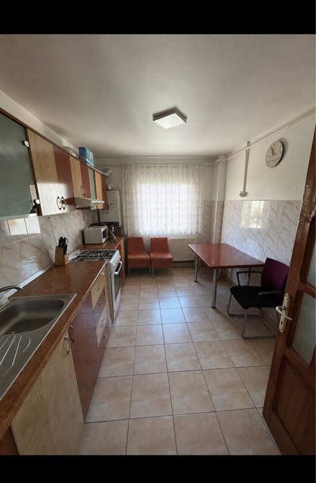 Apartament de inchiriat
