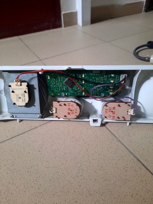 Запчасти от стиральной машинки АРИСТОН