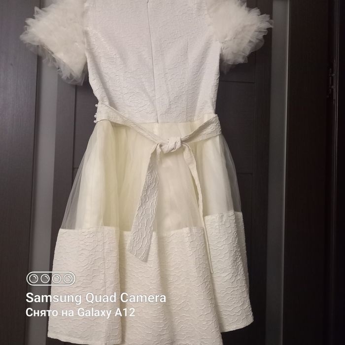 Нарядное платье на девочку