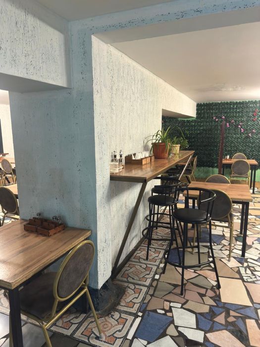 Продам столы и стулья для общепита