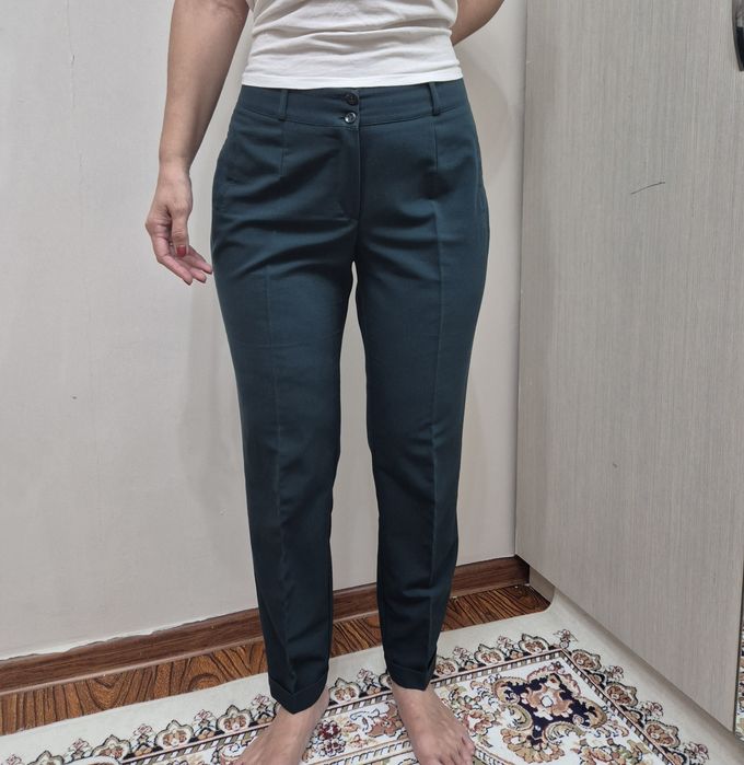 Женские одежды. Брюки