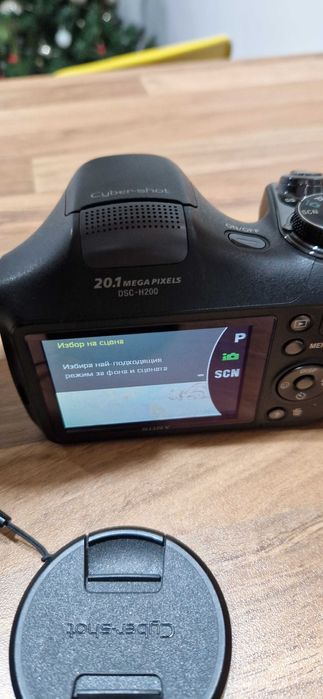 Sony cyber shot H200 + подаръци