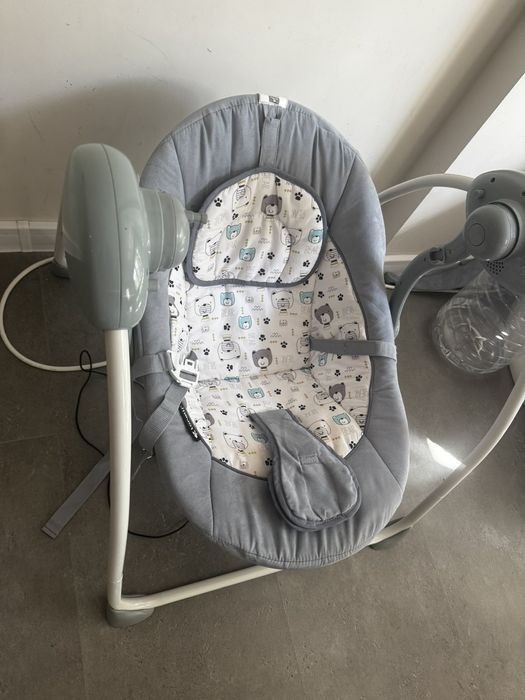 Бебешка електрическа люлка / шезлонг