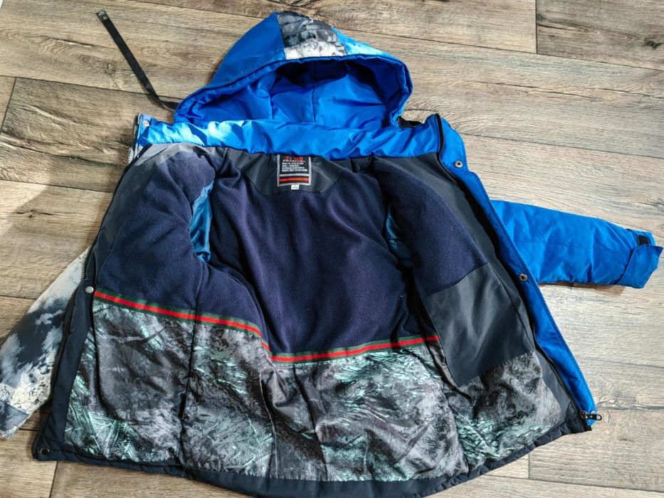 Демисизонная куртка мальчику