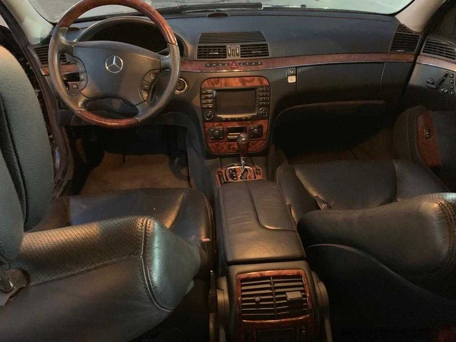 Dezmembrez Mercedes S-class/S600/S320/S350i/S430/W220/AMG/usa/portbagaj/interior/cutie/motor/volan/stopuri/faruri/capota