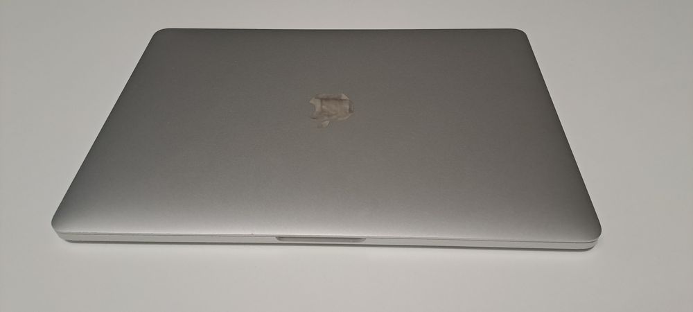 Apple MacBook Pro 13" (2016) – Touch Bar | A1706