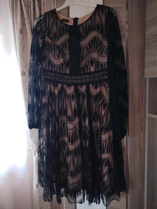 Vand rochie ocazie