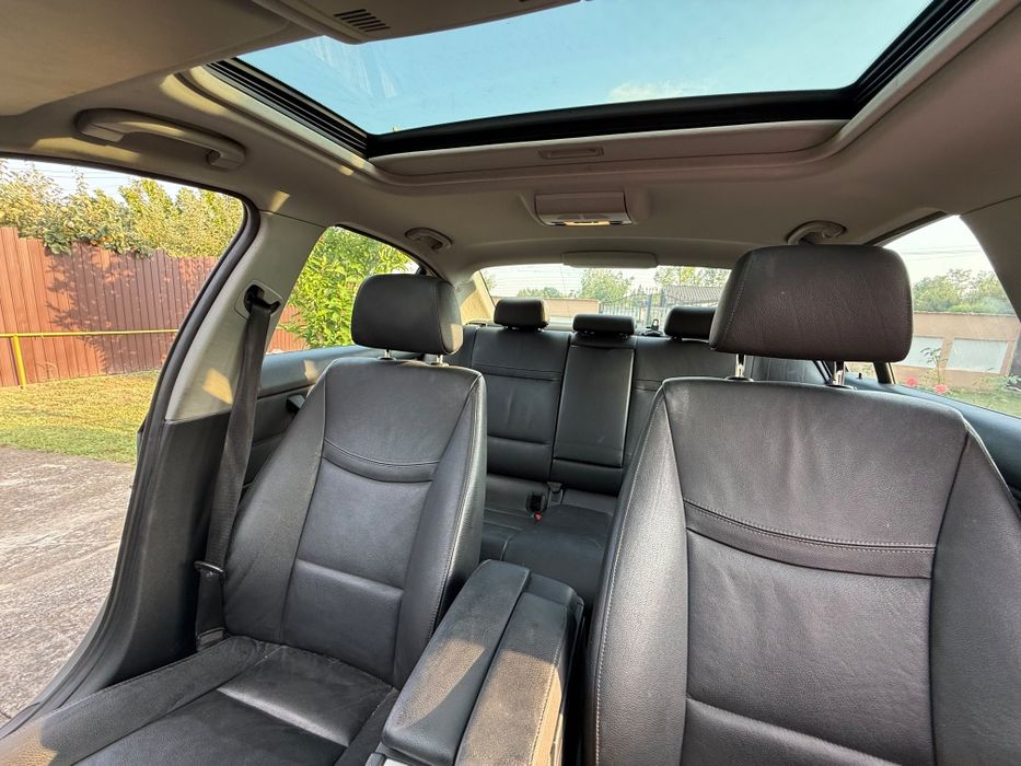 Bmw seria 3 320 an 2010
