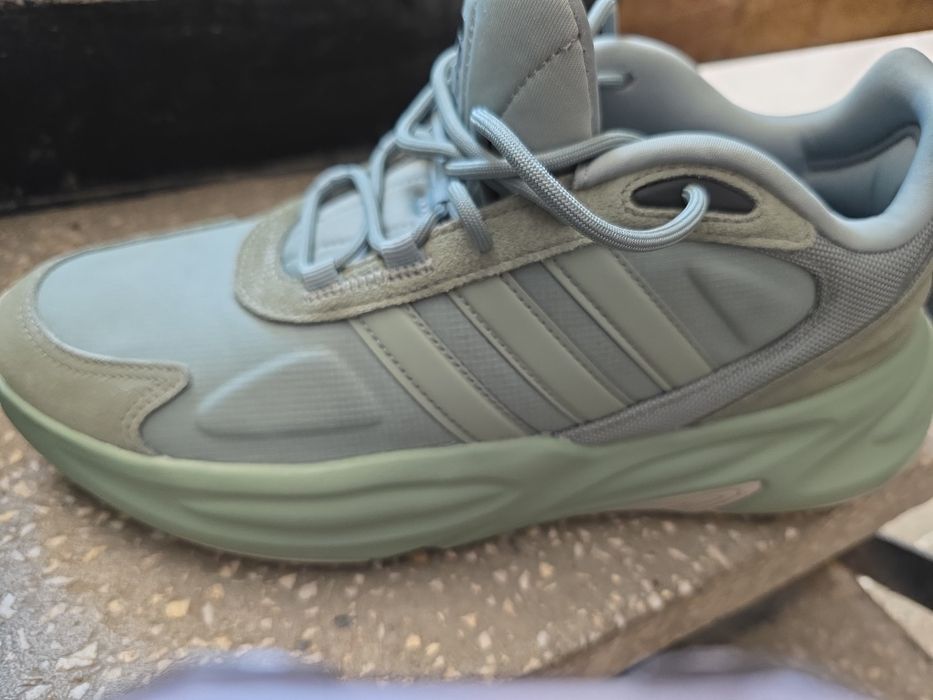 Маратонки adidas