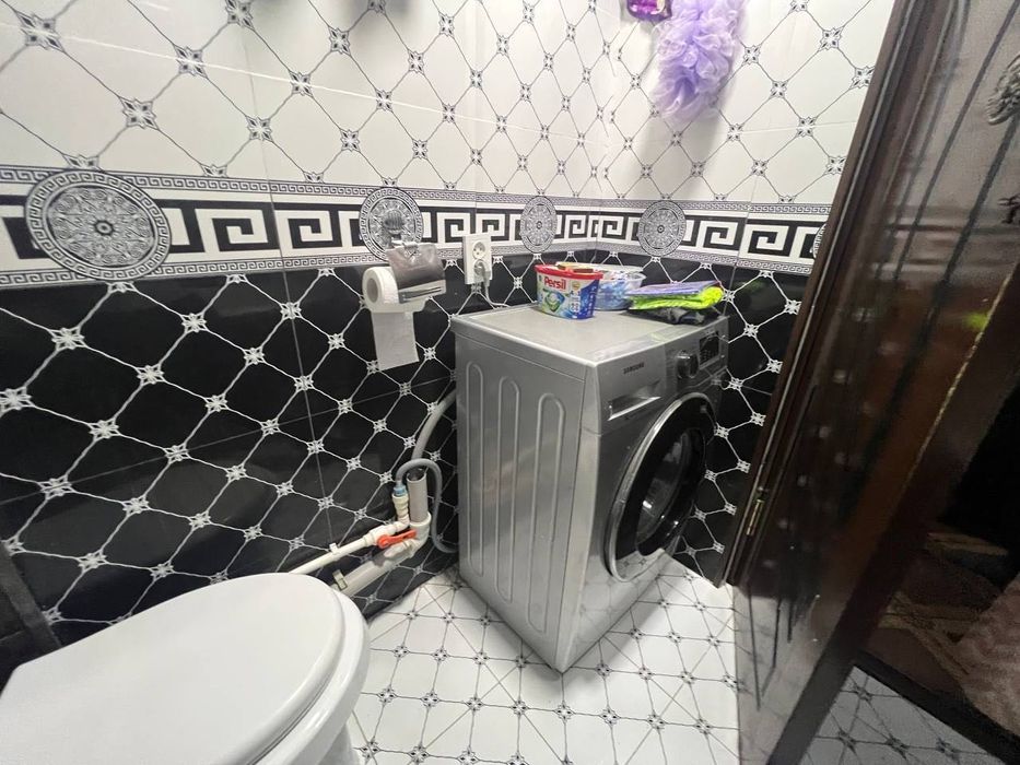 Сдается 2х комнатная квартира
С обстановкой
В горде Алмалыке