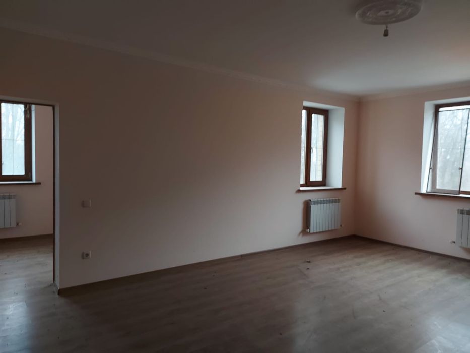 Дом за базой отдыха ТАУ