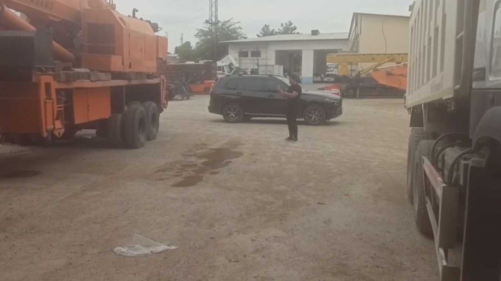 ХХХ Аренда склад 2250 м2 кран балка 12 т.  Сергелийский район