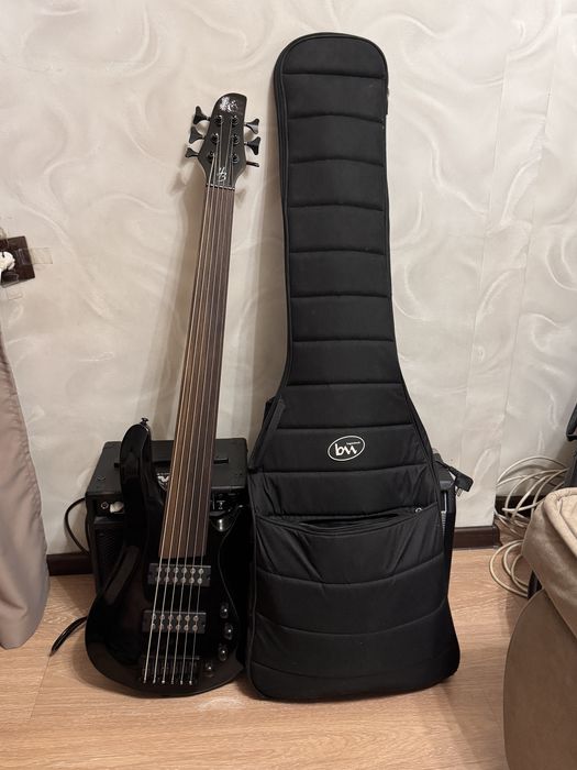 Harley Benton b650-fl. Безладовый бас. Шестиструнный бас