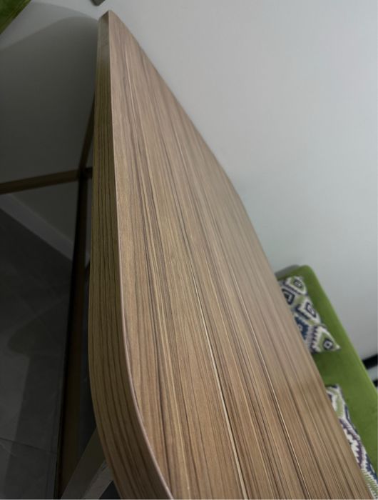 Продам стол + 2 дивана