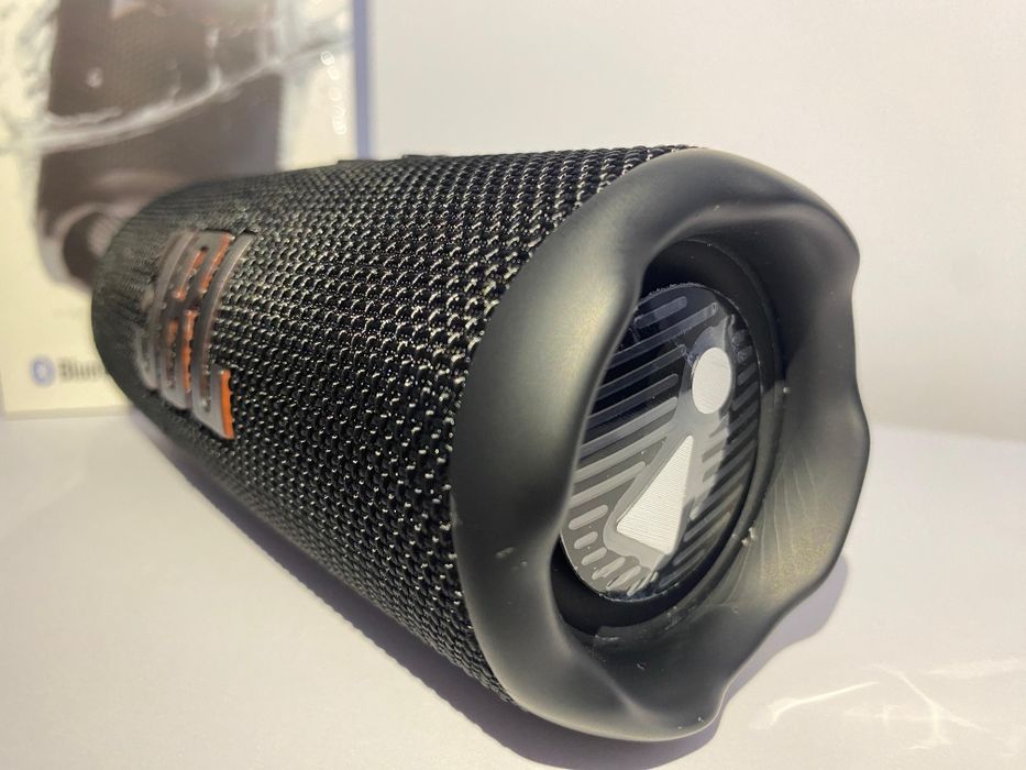 Boxă JBL sigilată