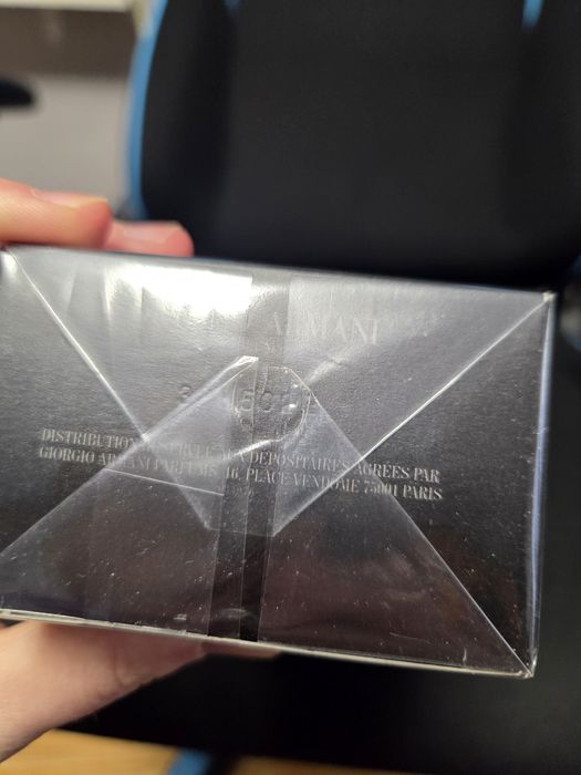 parfum sigilat armani stringer with you intensely