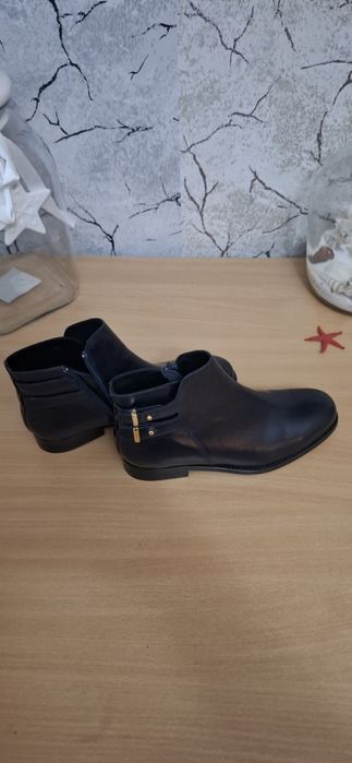 Боти естествена кожа Minelli