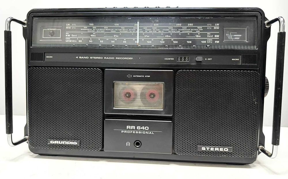 Grundig RR 640 Professional Casetofon Radio Boombox Vintage player