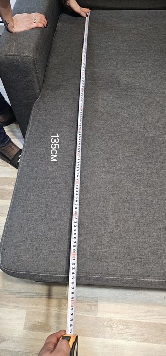 Разпъващ диван сив